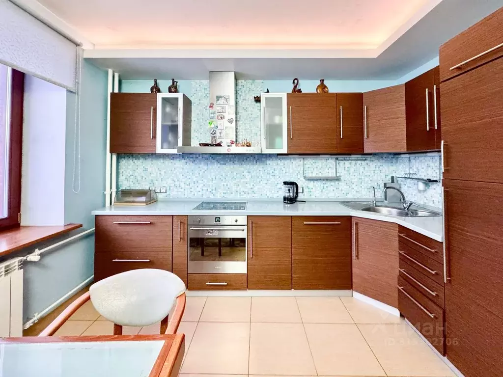 3-к кв. Санкт-Петербург Ленинский просп., 87к1 (80.7 м) - Фото 0