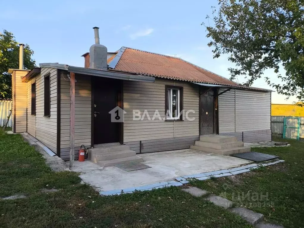 Дом в Белгородская область, Ивнянский район, с. Верхопенье ... - Фото 1