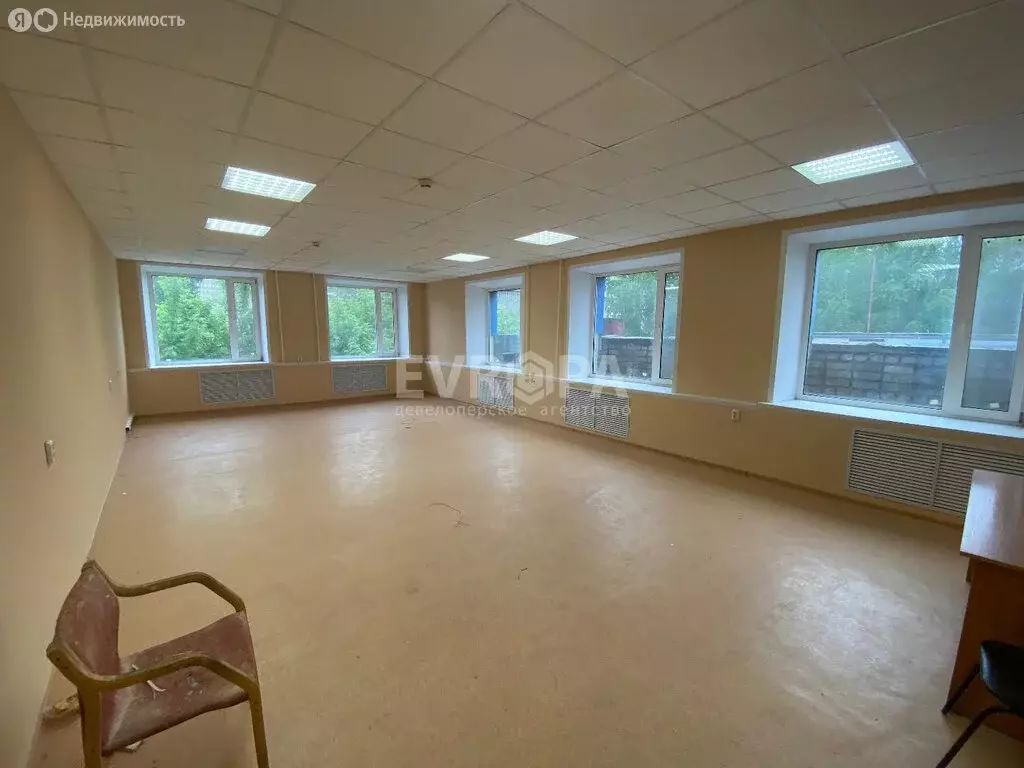 Офис (200 м) - Фото 2