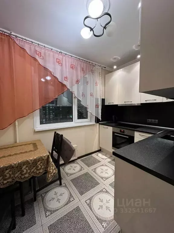 1-к кв. Москва просп. Защитников Москвы, 13 (39.0 м) - Фото 1