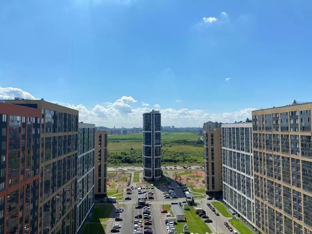 3-к кв. Ленинградская область, Всеволожский район, пос. Бугры ул. ... - Фото 0