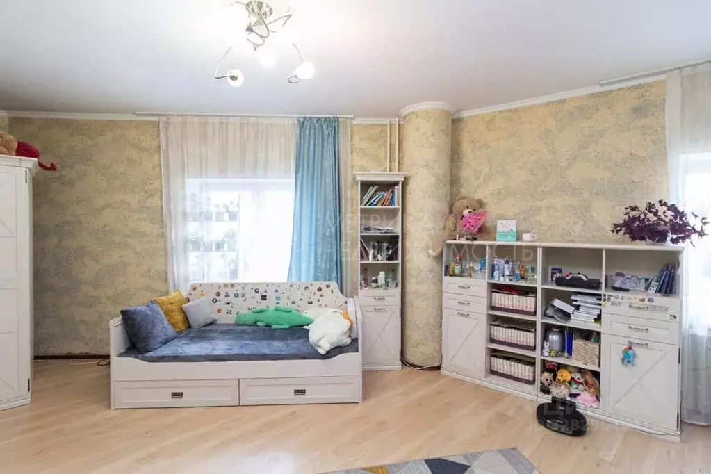 2-к кв. Тюменская область, Тюмень ул. 50 лет ВЛКСМ, 19 (88.6 м) - Фото 1