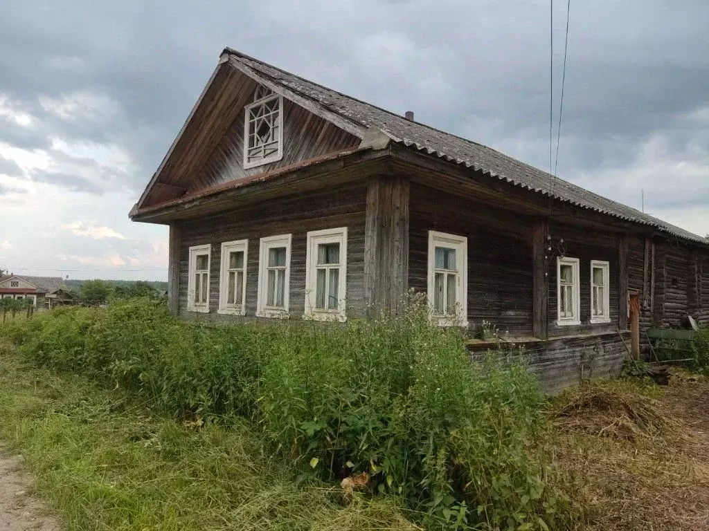 Дом в Вологодская область, Кирилловский муниципальный округ, д. ... - Фото 1