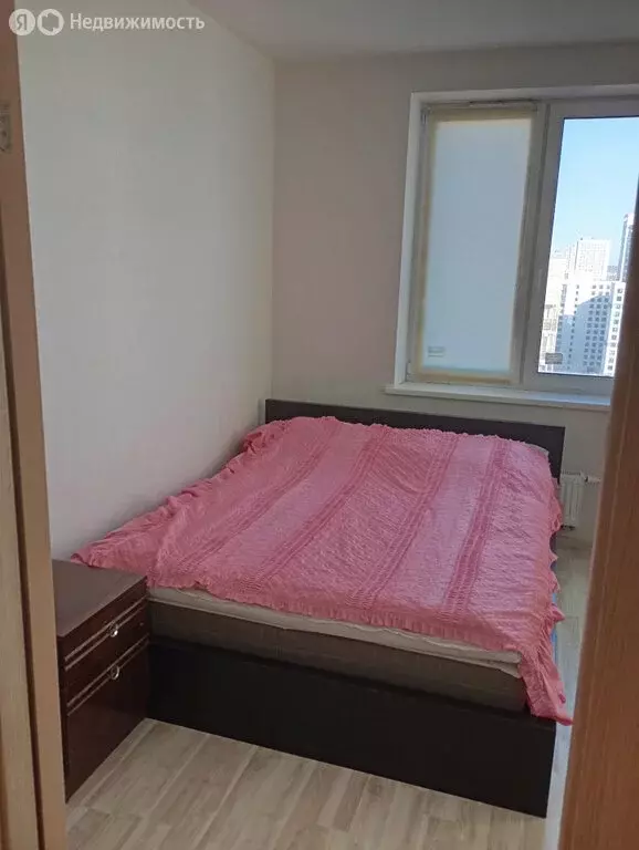 2-комнатная квартира: Екатеринбург, улица Евгения Савкова, 4 (56 м) - Фото 1