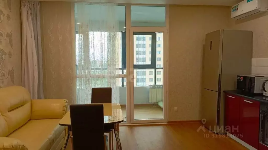 1-к кв. Тюменская область, Тюмень ул. Мельникайте, 32к2 (50.0 м) - Фото 1