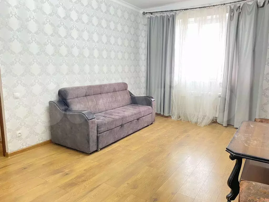 2-к. квартира, 60 м, 10/10 эт. - Фото 1