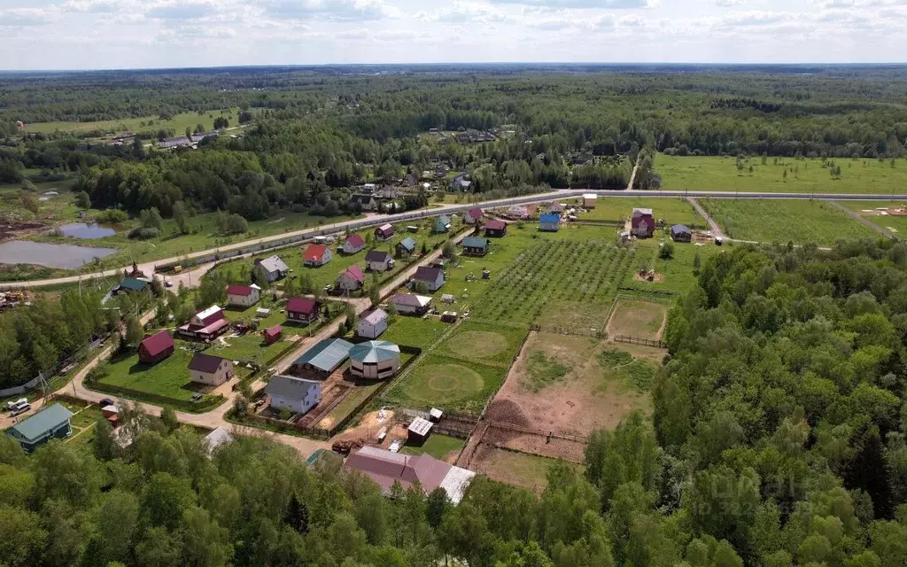 Участок в Московская область, Наро-Фоминский городской округ, д. ... - Фото 1