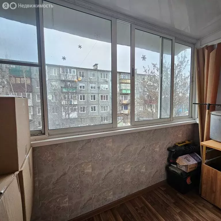 2-комнатная квартира: Зверево, улица Казакова, 6 (43.2 м) - Фото 1