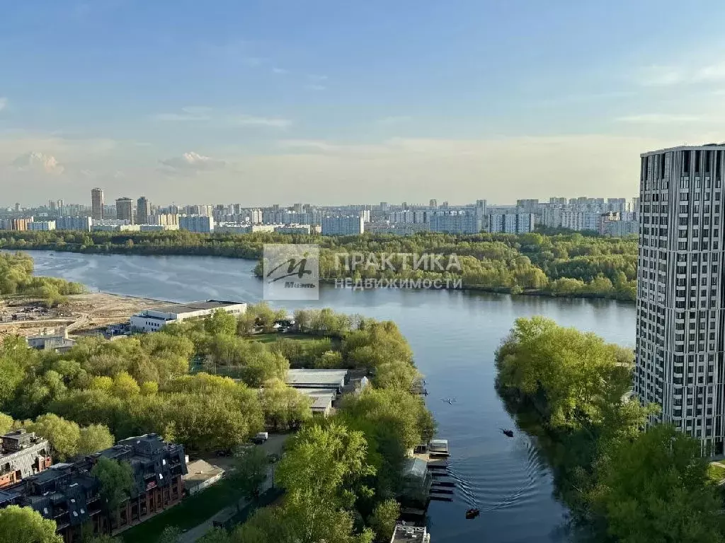 Продается 3-комнатная квартира - Фото 1