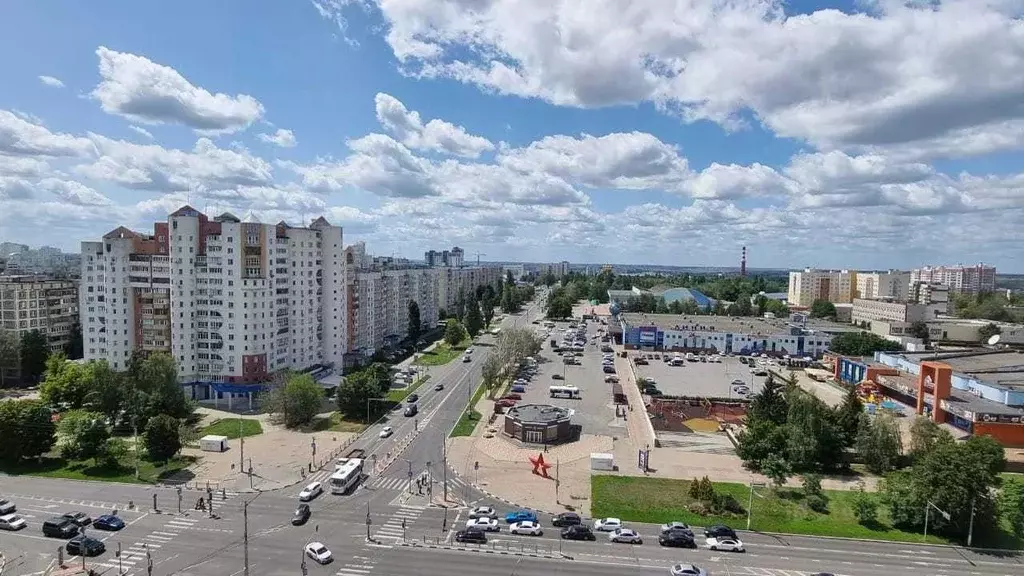 3-к кв. Белгородская область, Белгород просп. Ватутина (74.0 м) - Фото 1
