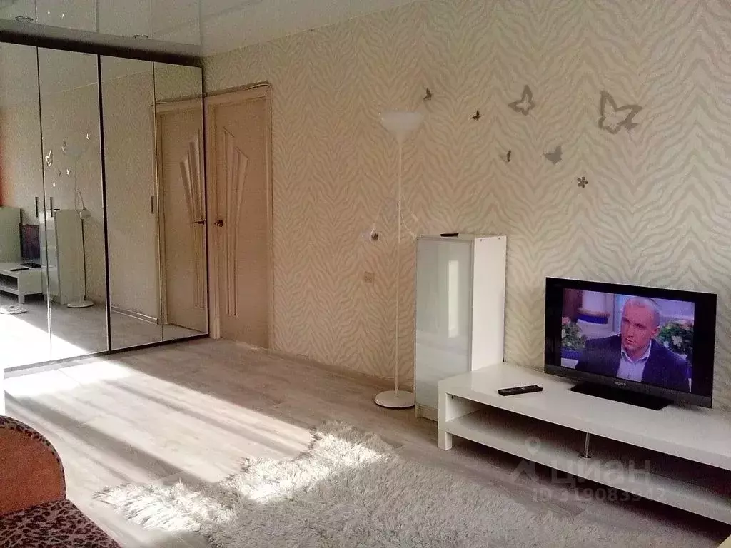 2-к кв. Новосибирская область, Новосибирск Стрижи мкр, 1 (47.0 м) - Фото 0