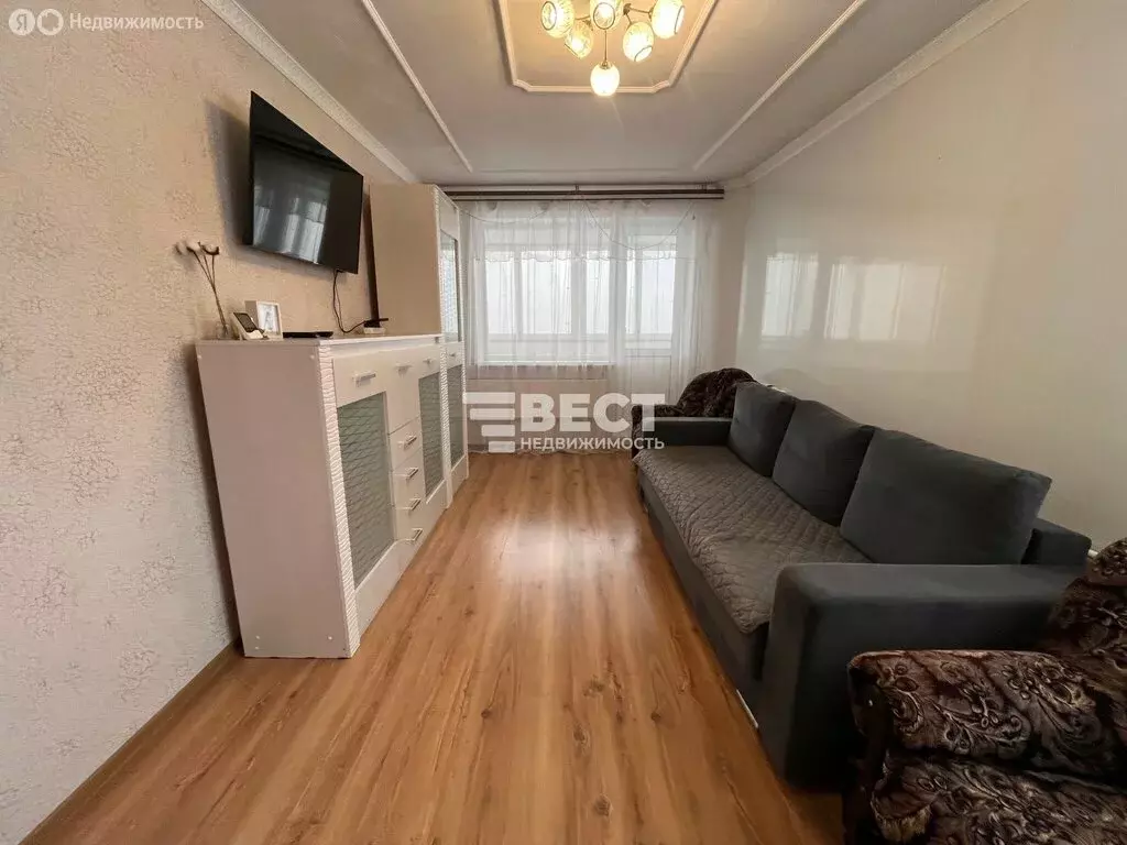 3-комнатная квартира: Ленинск-Кузнецкий, улица Пушкина, 8 (60.4 м) - Фото 1