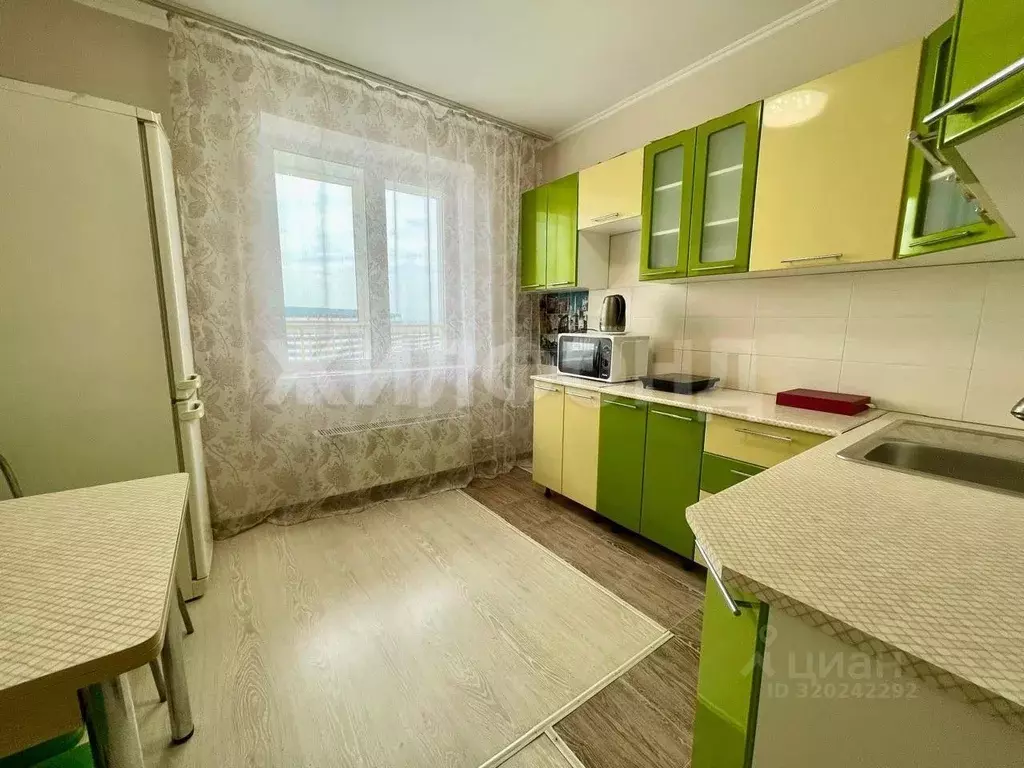 2-к кв. Томская область, Томск ул. Береговая, 7 (60.0 м) - Фото 1