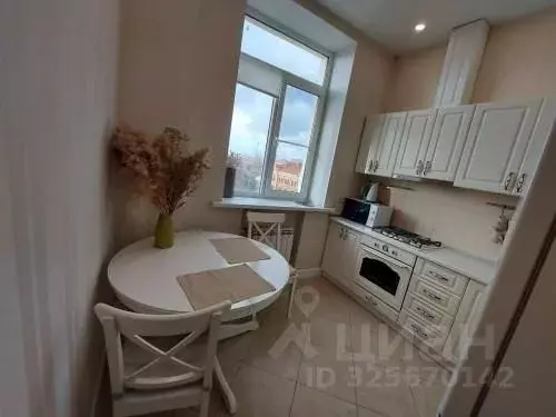 2-к кв. Волгоградская область, Волгоград Коммунистическая ул., 10 ... - Фото 1