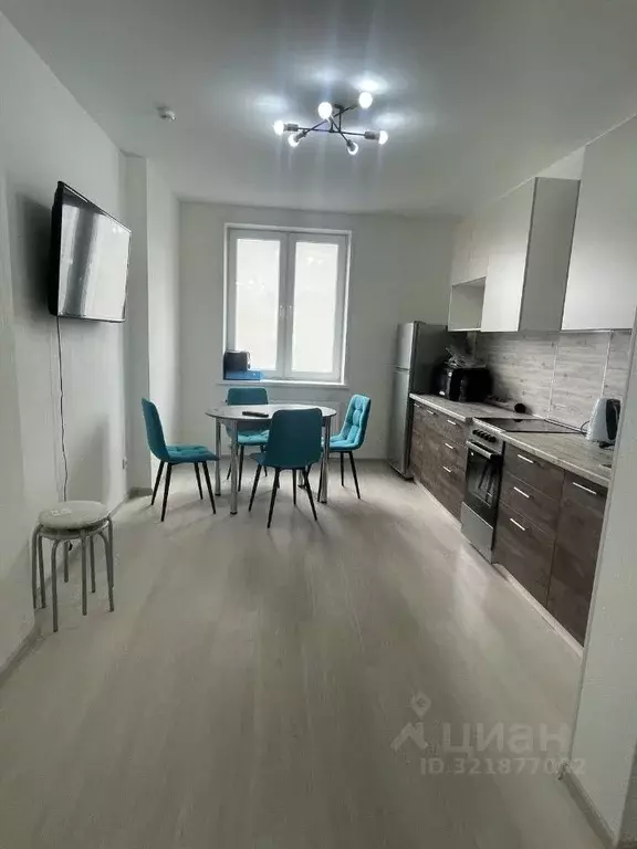 2-к кв. Свердловская область, Екатеринбург ул. Тенистая, 8Б (46.5 м) - Фото 0