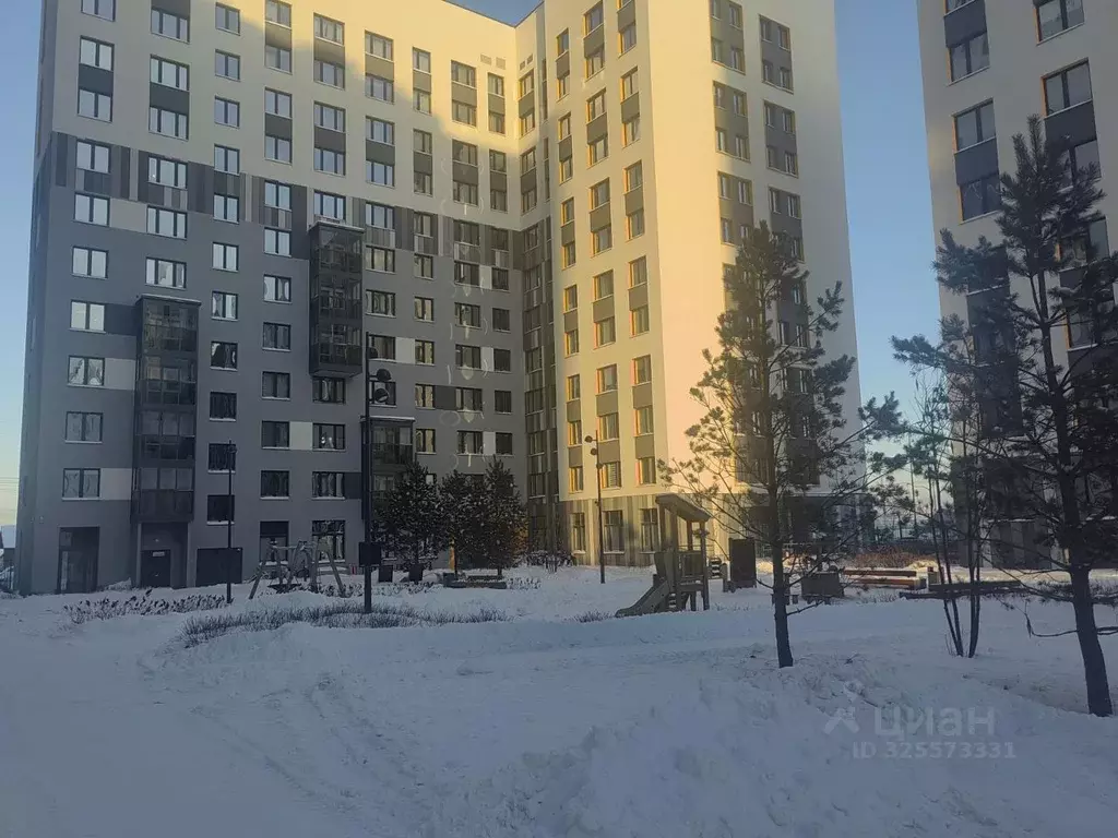 2-к кв. Свердловская область, Екатеринбург ул. Чемпионов, 15 (45.9 м) - Фото 1