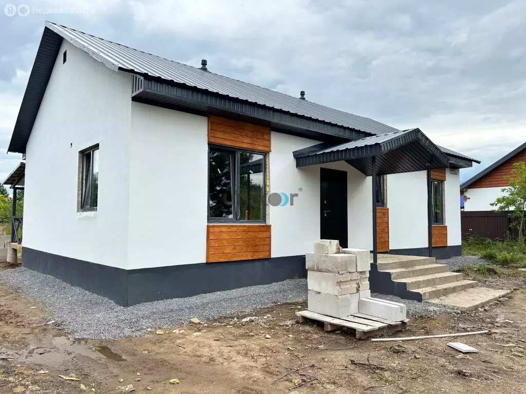 Дом в Иглино, улица Анискина, 55 (120 м) - Фото 0