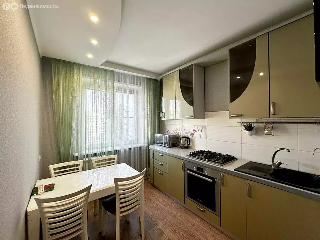 3-комнатная квартира: Чехов, улица Полиграфистов, 23/2 (62 м) - Фото 1