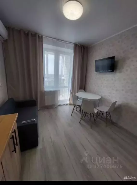 1-к кв. Тюменская область, Тюмень ул. Мельникайте, 2к19 (42.0 м) - Фото 2