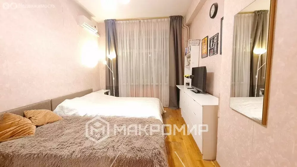 3-комнатная квартира: Москва, Комсомольский проспект, 14/1к3 (71.4 м) - Фото 1