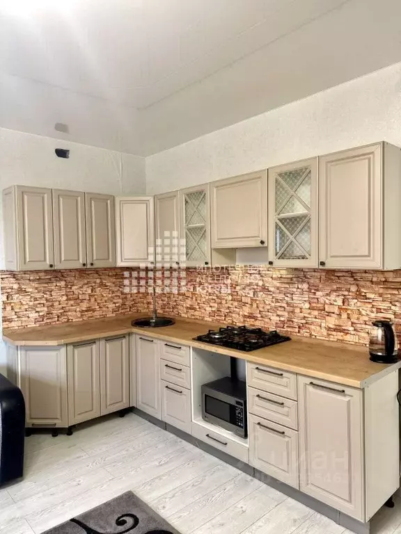 Студия Ханты-Мансийский АО, Ханты-Мансийск ул. Энгельса, 26 (32.7 м) - Фото 1