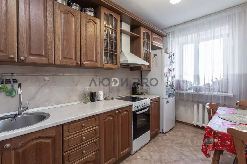 2-к кв. Алтайский край, Барнаул Взлетная ул., 41 (53.6 м) - Фото 1