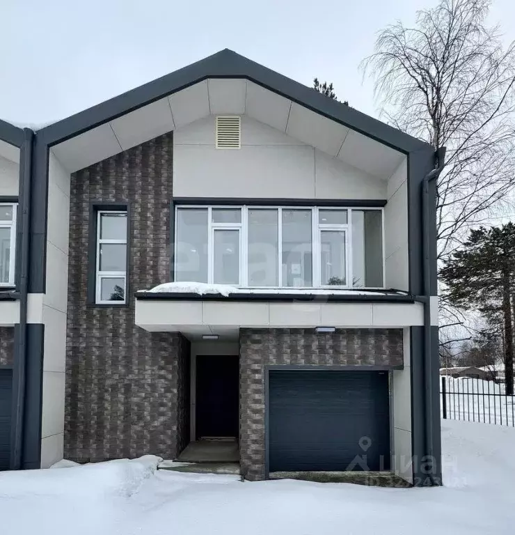 Таунхаус в Ямало-Ненецкий АО, Ноябрьск Уренгойская ул., 4А (153 м) - Фото 1