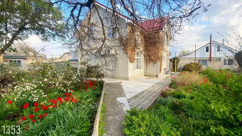 Дом в Ставропольский край, Ставрополь Красноармейская ул., 82 (353 м) - Фото 0
