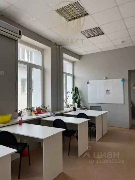 Офис в Ставропольский край, Пятигорск просп. Кирова, 78 (30 м) - Фото 1
