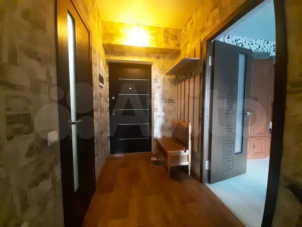 1-к. квартира, 40 м, 2/7 эт. - Фото 1