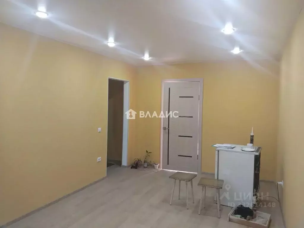 2-к кв. Бурятия, Улан-Удэ ул. Антонова, 16 (46.7 м) - Фото 1