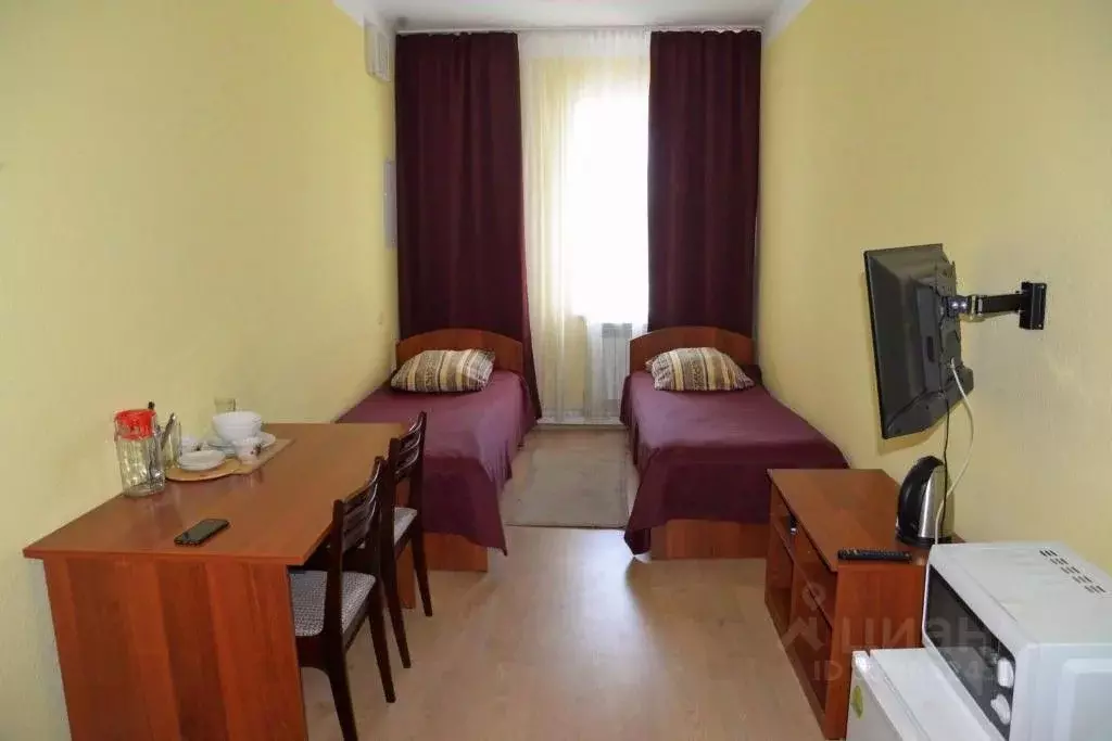 Комната Свердловская область, Екатеринбург ул. Омская, 115 (20.0 м) - Фото 2