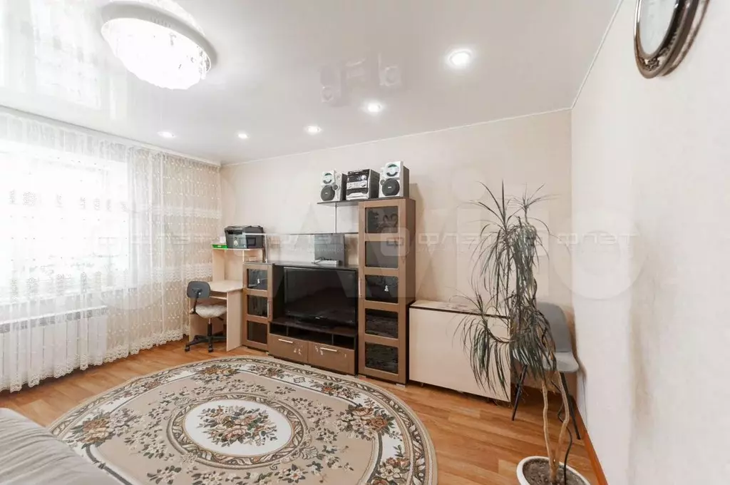 3-к. квартира, 61,2 м, 6/9 эт. - Фото 1