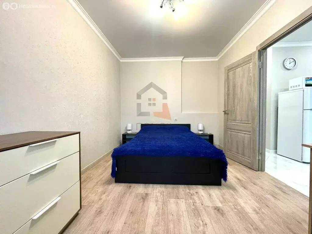 1-комнатная квартира: Казань, улица Родины, 26Г (35 м) - Фото 0