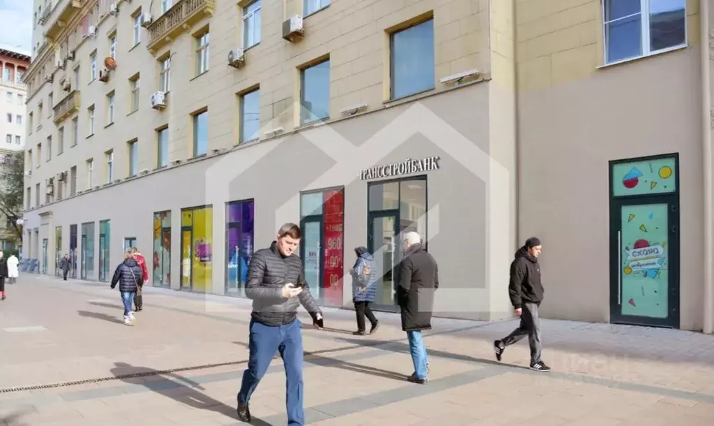 Помещение свободного назначения в Москва ул. Земляной Вал, 25 (21 м) - Фото 1