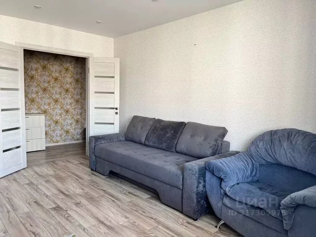 3-к кв. Хакасия, Абакан ул. Чертыгашева, 120 (70.0 м) - Фото 1