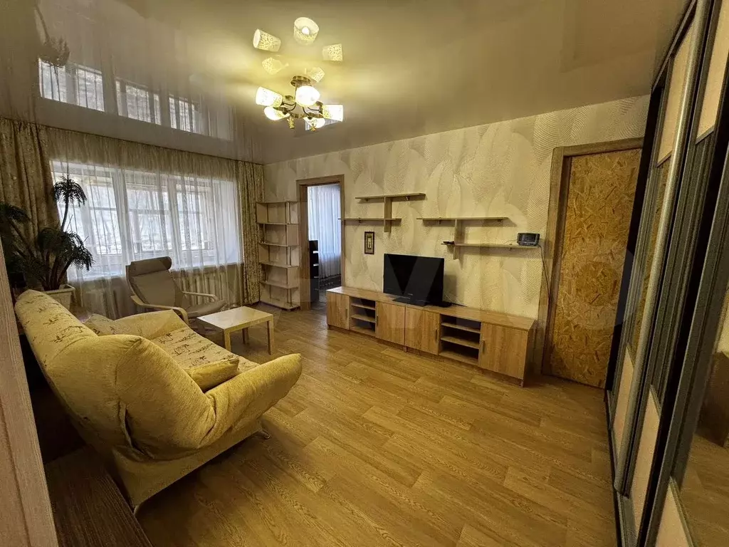 2-к. квартира, 45 м, 1/5 эт. - Фото 1