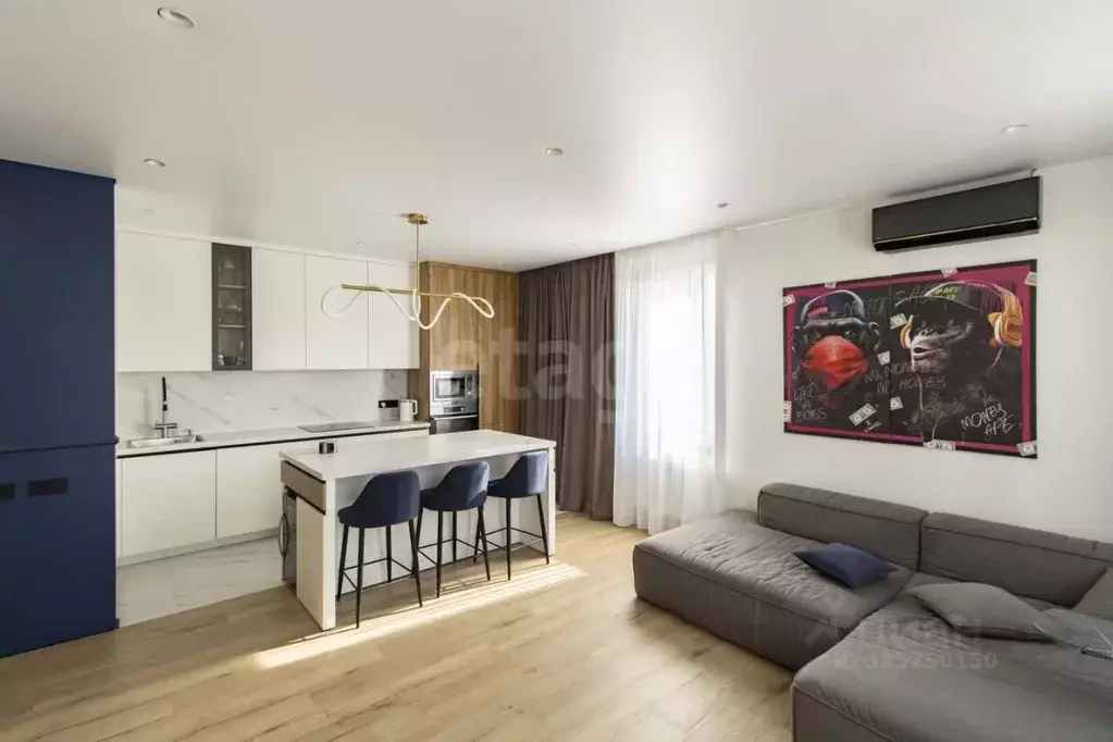 1-к кв. Тюменская область, Тюмень Новгородская ул., 3 (61.9 м) - Фото 1