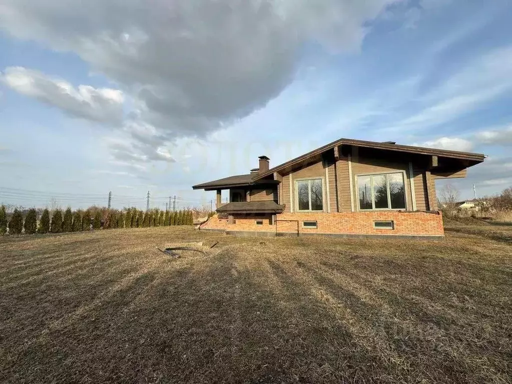 Дом в Белгородская область, Белгород пер. 3-й Корочанский, 14 (370 м) - Фото 2