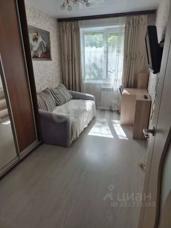 2-к кв. Новосибирская область, Новосибирск ул. Адриена Лежена, 11 ... - Фото 0