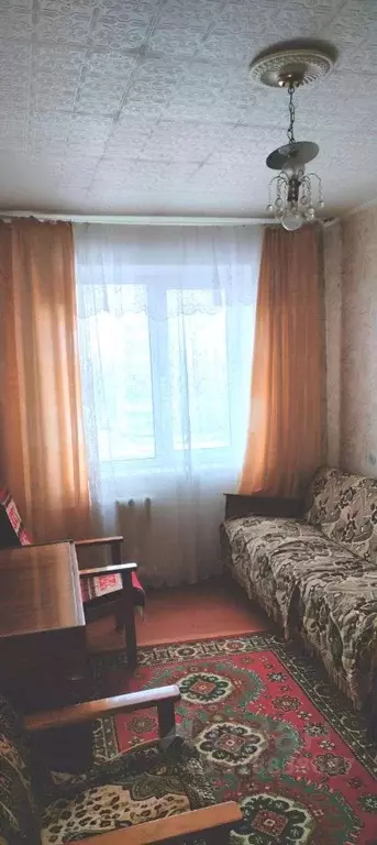 3-к кв. Омская область, Омск Заозерная ул., 10 (58.0 м) - Фото 1
