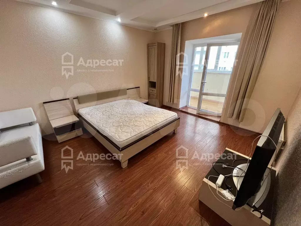 2-к. квартира, 93 м, 5/9 эт. - Фото 0
