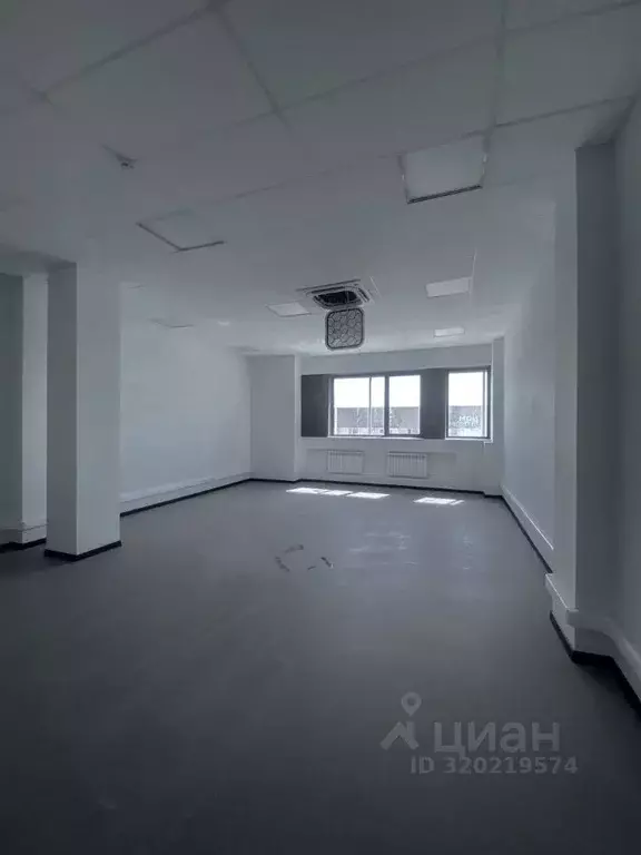 Офис в Саратовская область, Саратов ул. Имени А.М. Горького, 43 (48 м) - Фото 1