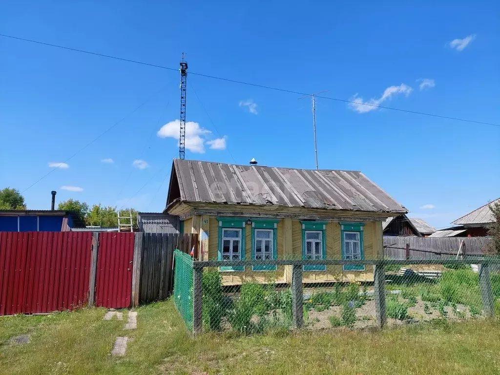 Дом в Свердловская область, Тугулымский городской округ, пос. ... - Фото 0