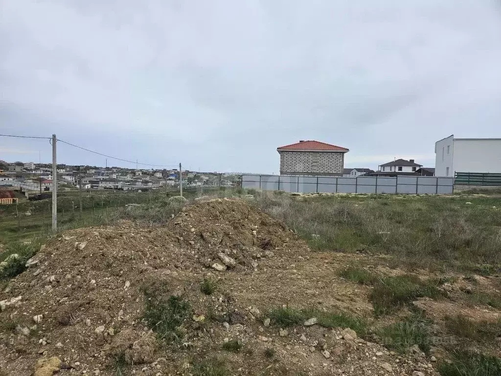 Участок в Севастополь ш. Крепостное (5.0 сот.) - Фото 0