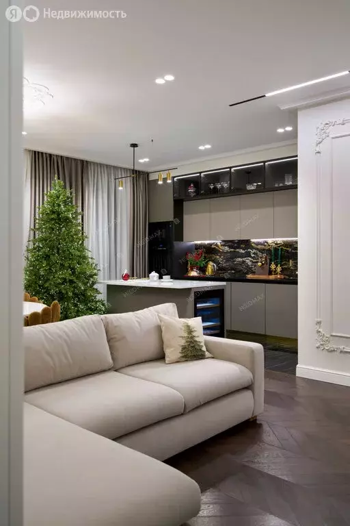 3-комнатная квартира: Санкт-Петербург, Ждановская улица, 45 (109.6 м) - Фото 2