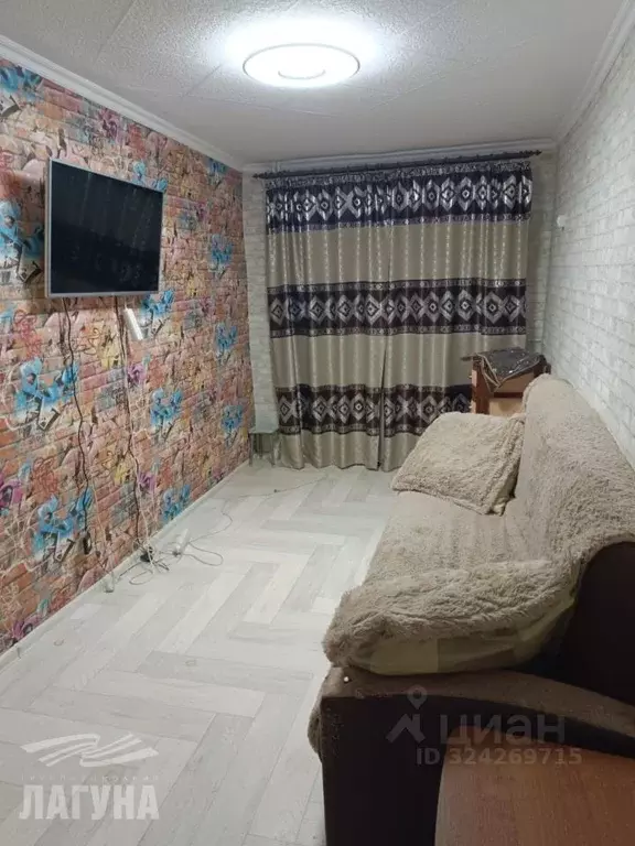 2-к кв. Томская область, Томск просп. Ленина, 212А (42.0 м) - Фото 1