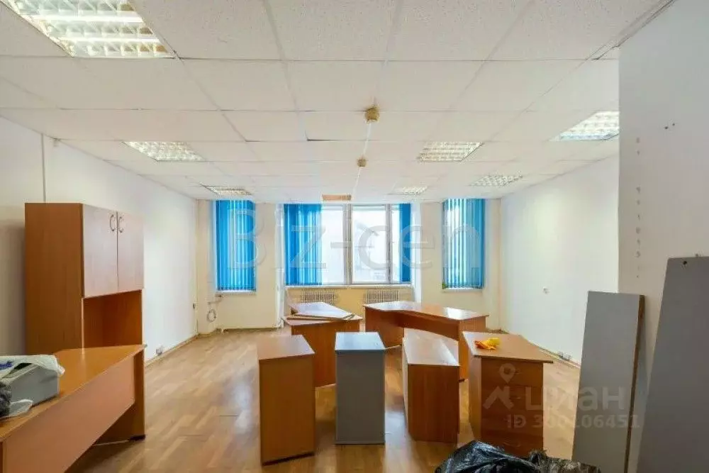 Офис в Санкт-Петербург пл. Конституции, 2 (880 м) - Фото 2