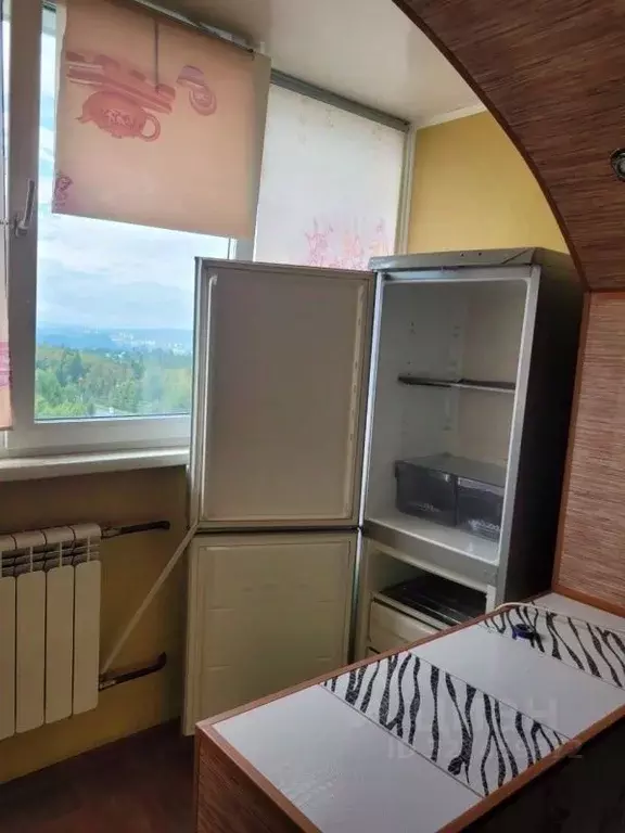 2-к кв. Иркутская область, Усть-Илимск ул. Карла Маркса, 1 (50.0 м) - Фото 2