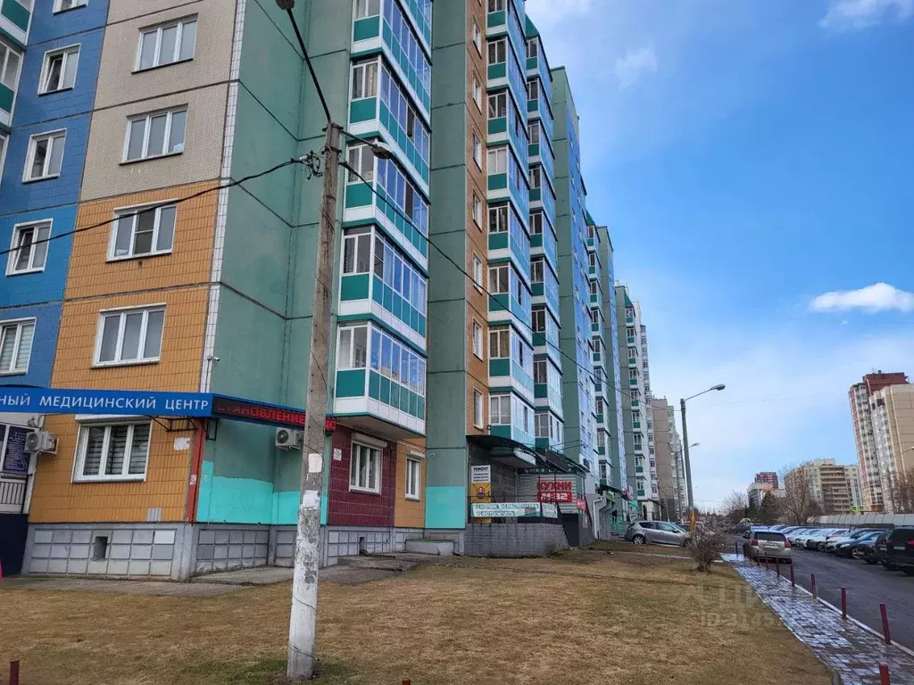 1-к кв. Красноярский край, Красноярск ул. Дмитрия Мартынова, 13 (40.5 ... - Фото 0